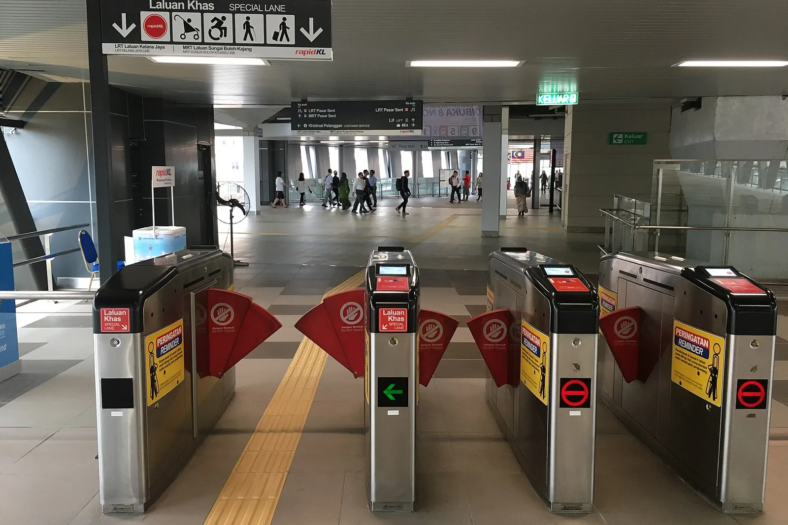 Fare gates at Pasar Seni station, Kuala Lumpur
